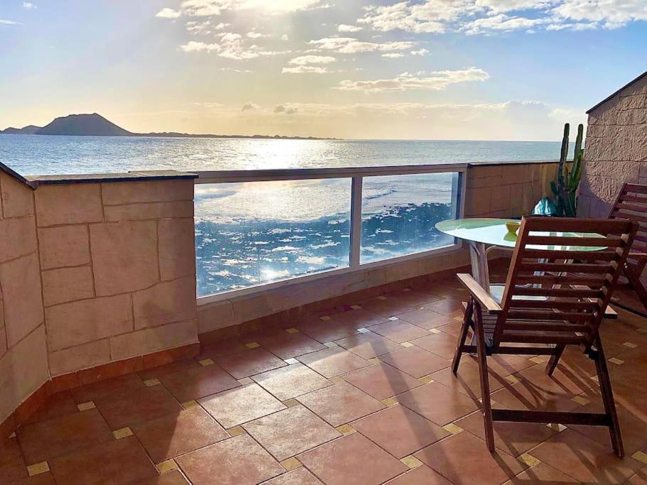 Precioso Atico Con Vistas Espectaculares. Apartment Corralejo Bagian luar foto